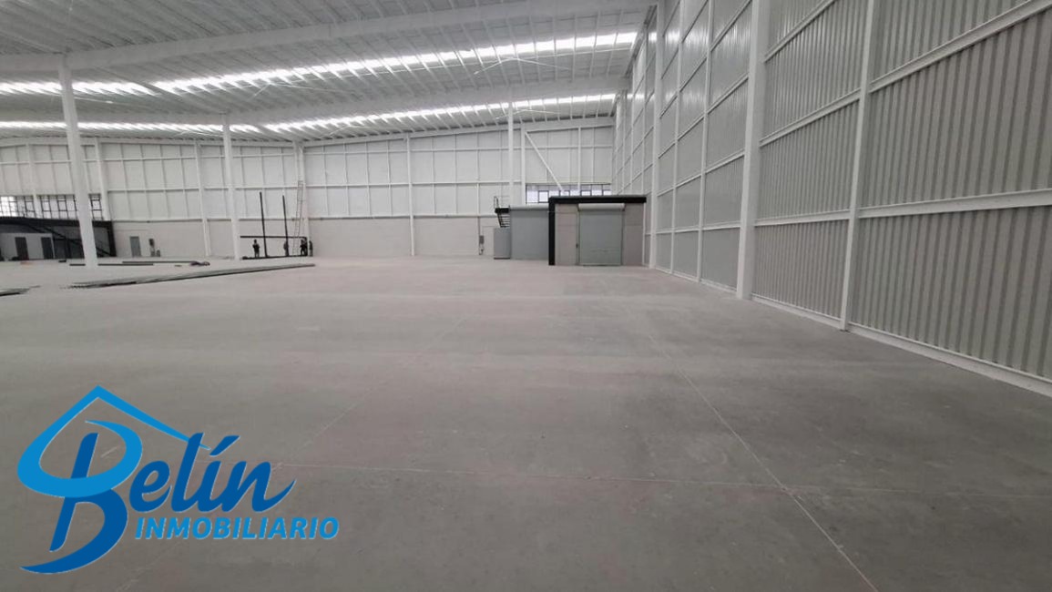 Excelentes Bodegas Nuevas Desde 1,300 m² Hasta 11,000 m² en Tultitlan; Estado de México
